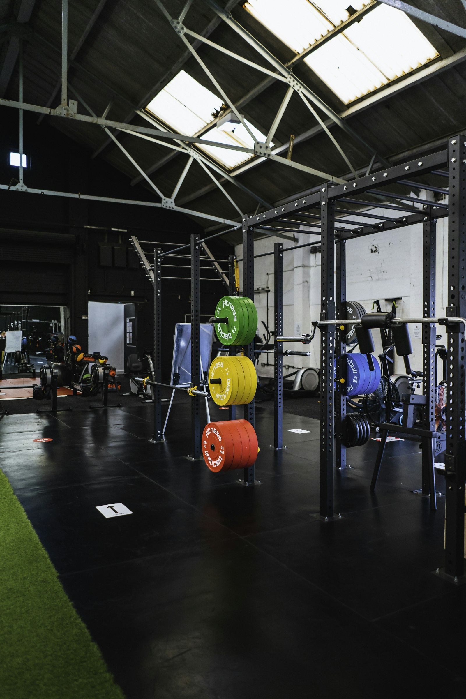 Pomôcky pre crossfit a funkčný tréning — kompletný sprievodca